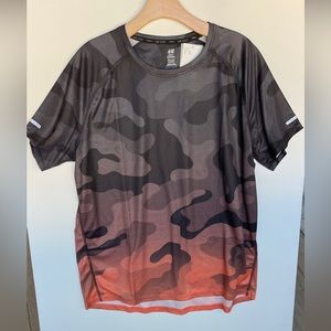 HM Camo running shirt - men’s XL